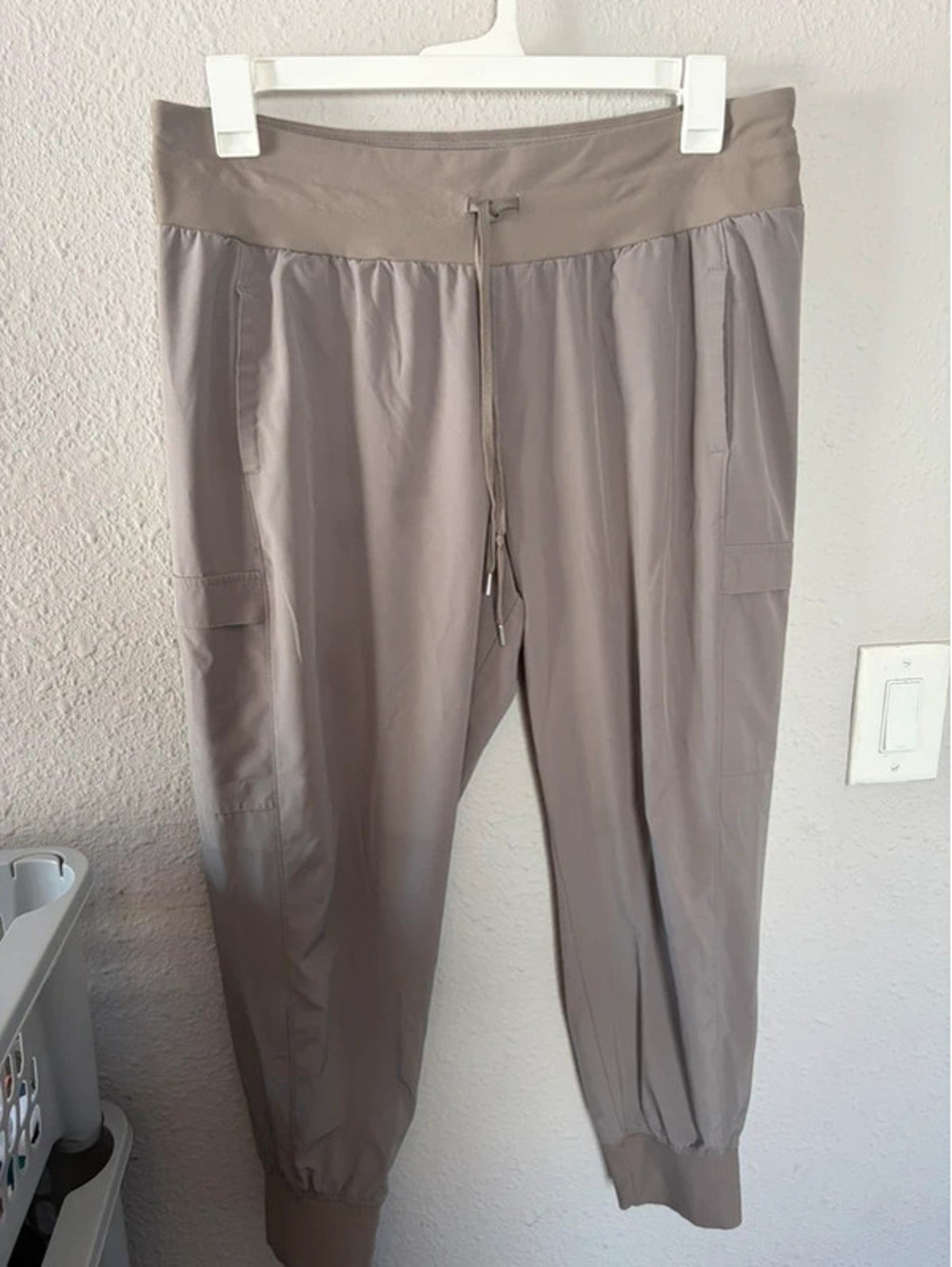 Calia taupe joggers XL. 26in inseam